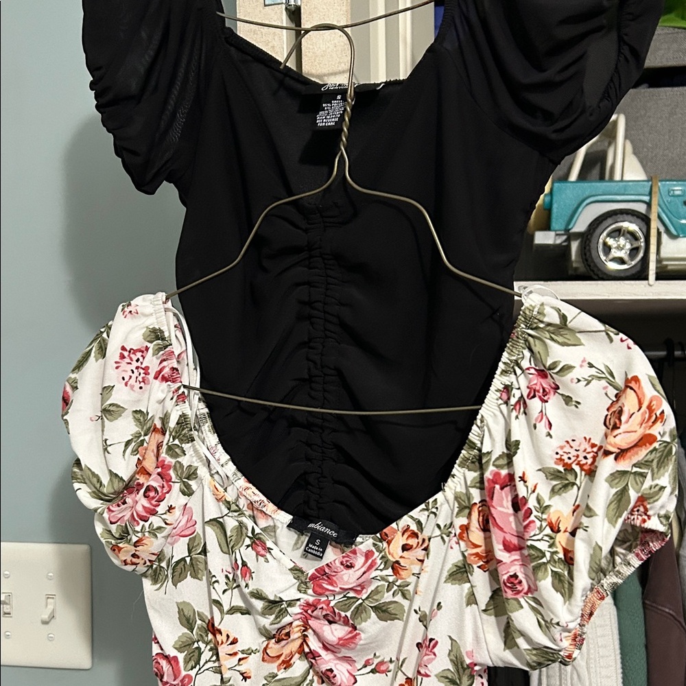 Elegant Black and Floral Puff Sleeve Blouse